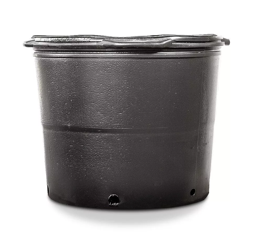 7 Gallon Plastic Pots